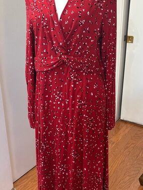 Hobbs Knot-Front Red Long-Sleeve Maxi Dress with Speckle Print
